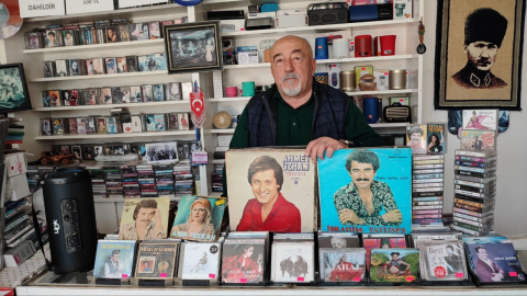 AMASYA'nın Son Kasetçisi, Tarih Olan Kasetlere Gözü Gibi Bakıyor