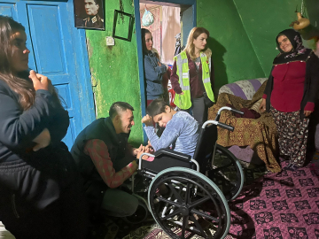 Aliye’nin tekerlekli sandalye hayali gerçek oldu