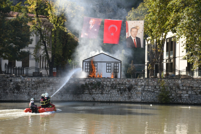 İtfaiyenin tatbikatı gerçeği aratmadı