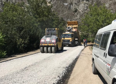 Köylerde, 51 kilometrelik alan asfaltlandı