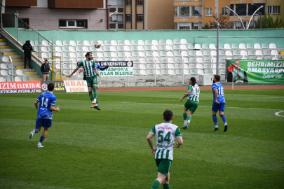 Amasyaspor kendi evinde berabere kaldı 
