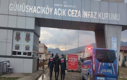 Jandarma 58 kişiyi gözaltına aldı: 7 kişi tutuklandı