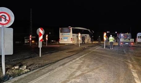 Amasya’da yolcu otobüsü çamura saplandı: 6 yaralı