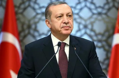 Ak Parti, 11 büyükşehir ve 15 il adaylarını açıkladı