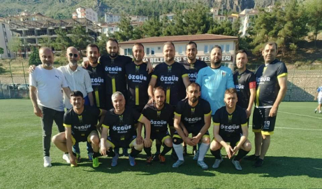 Esnafspor Yarı finalde