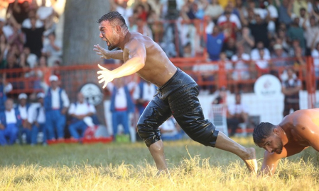 Kırkpınar başpehlivanı Yusuf Can Zeybek oldu