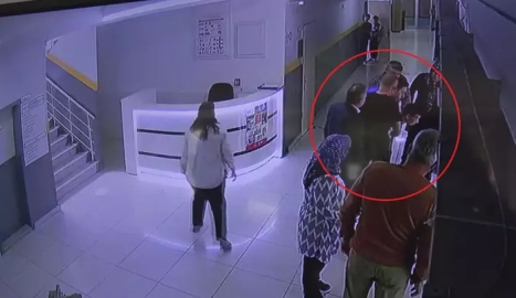 Nefes borusuna tavuk döner kaçan öğrenciyi, öğretmeni kurtardı