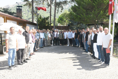 Sevindi: ‘Muhtarlarımız demokrasi zincirinin ilk halkasını oluşturuyor’