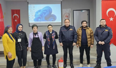 KYK Yurdu Öğrencilerine Uygulamalı Eğitim