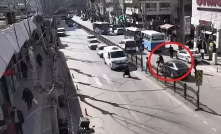 Amasya’da Yaya geçidinde otomobilin çarptığı kadın yaralandı