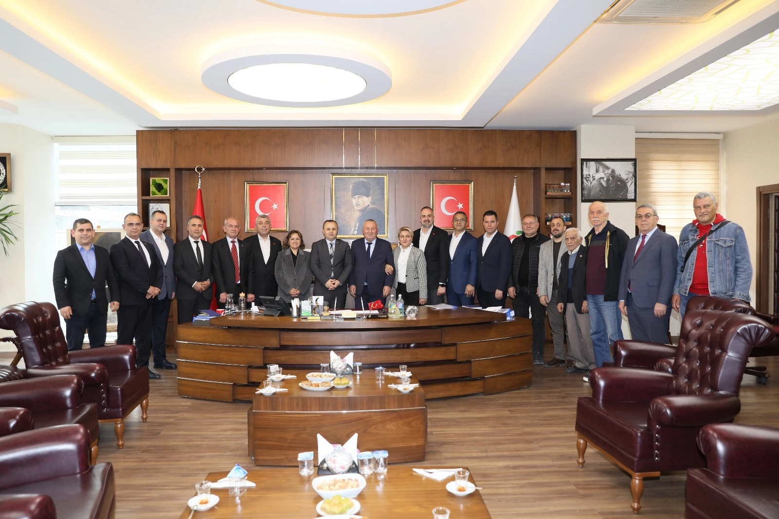 CHP’li Enginyurt’tan Başkan Sevindi’ye ziyaret