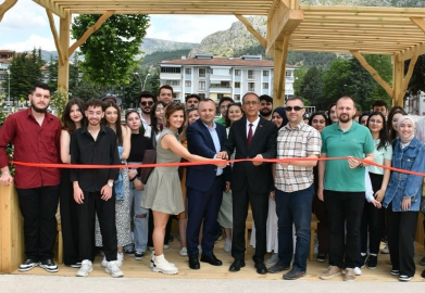 Amasya’nın ilk yaya durağı hizmet vermeye başladı