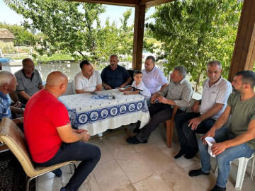 Başkan Sevindi, Yangın mağduru aileyi ziyaret etti