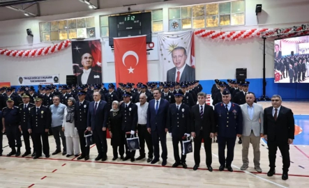 132 polis yemin ederek görevine başladı