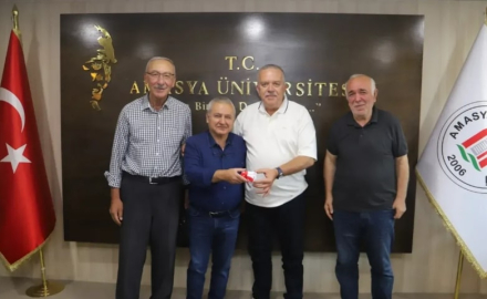 65 yaşında üniversite öğrencisi oldu