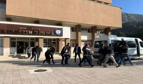 Uyuşturucu operasyonuna 9 tutuklama