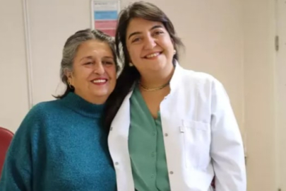 Anne kızına böbreğini bağışladı