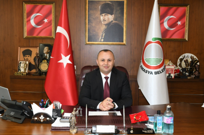 SEVİNDİ: Bir ülkeyi yüceltecek olan, tebeşir tozuna bulanmış ellerdir.