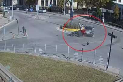 Motosiklet ile otomobil çarpıştı: Motosiklet sürücüsü yaralandı