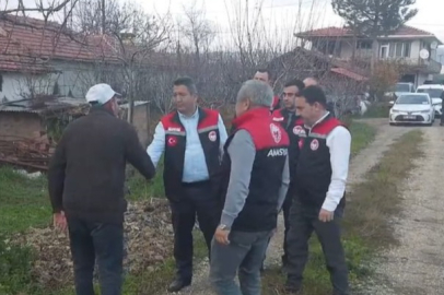 İl Müdürü Arslan’dan üzümlerini dondan koruyan üreticiye ziyaret