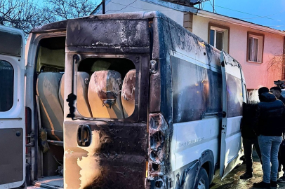 Kalorifer kazanı patladı, minibüs kullanılmaz hale geldi