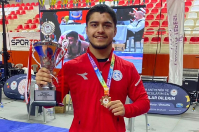 Dünya şampiyonu başarıya doymuyor